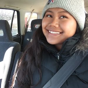 MEET YOUR POSHER, KELLY 😁